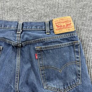 Levi's Classic Indigo Bootcut Jeans for Men